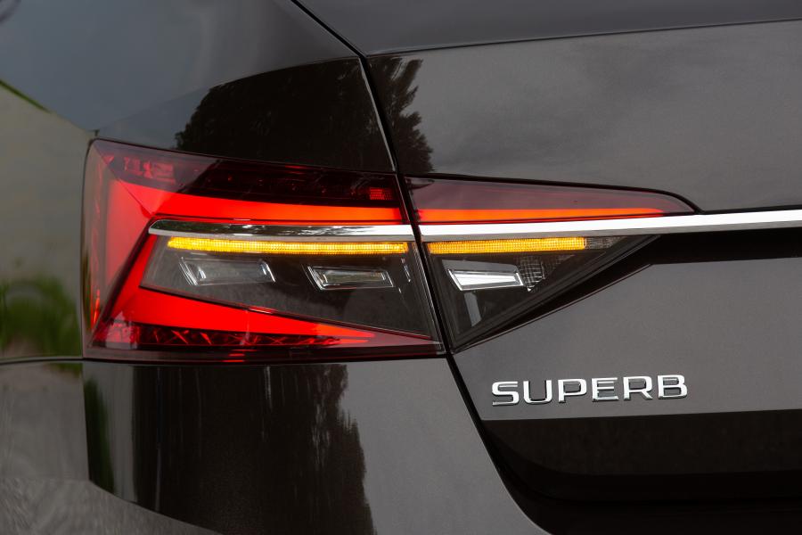 Детали экстерьера Skoda Superb Laurin & Klement 2019 года  (WW) (фото 49 из 93)